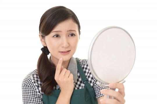 ストレッチする女性